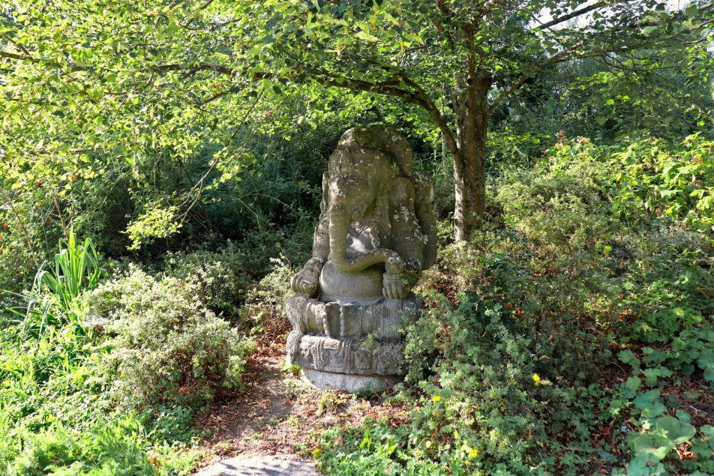 Deutschland - Wiesent - Nepal Himalaya Park - Japanischer Garten Ganesha