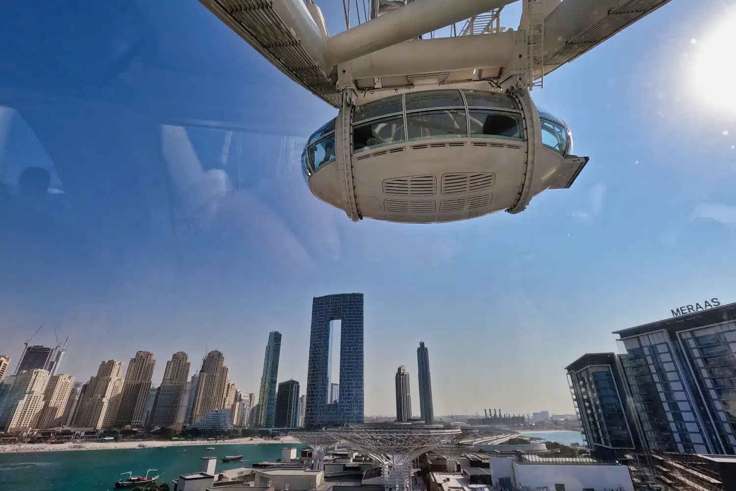 VAE - Dubai - AIN - Aufwärts
