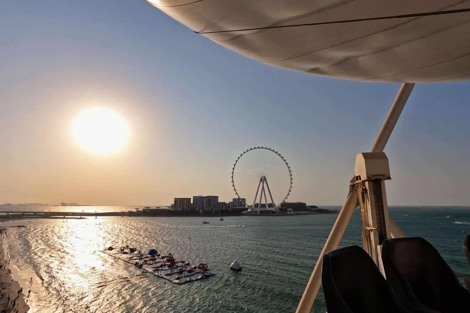 VAE - Dubai - Flying Cup - Ausblick auf AIN