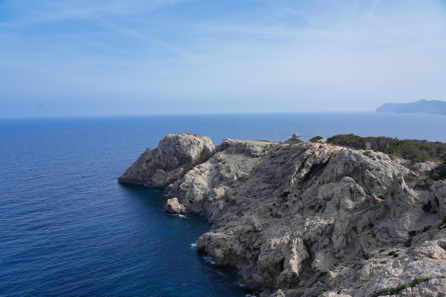 Spanien - Mallorca - Capdepera - Leuchtturm - Die Klippe mit aussicht