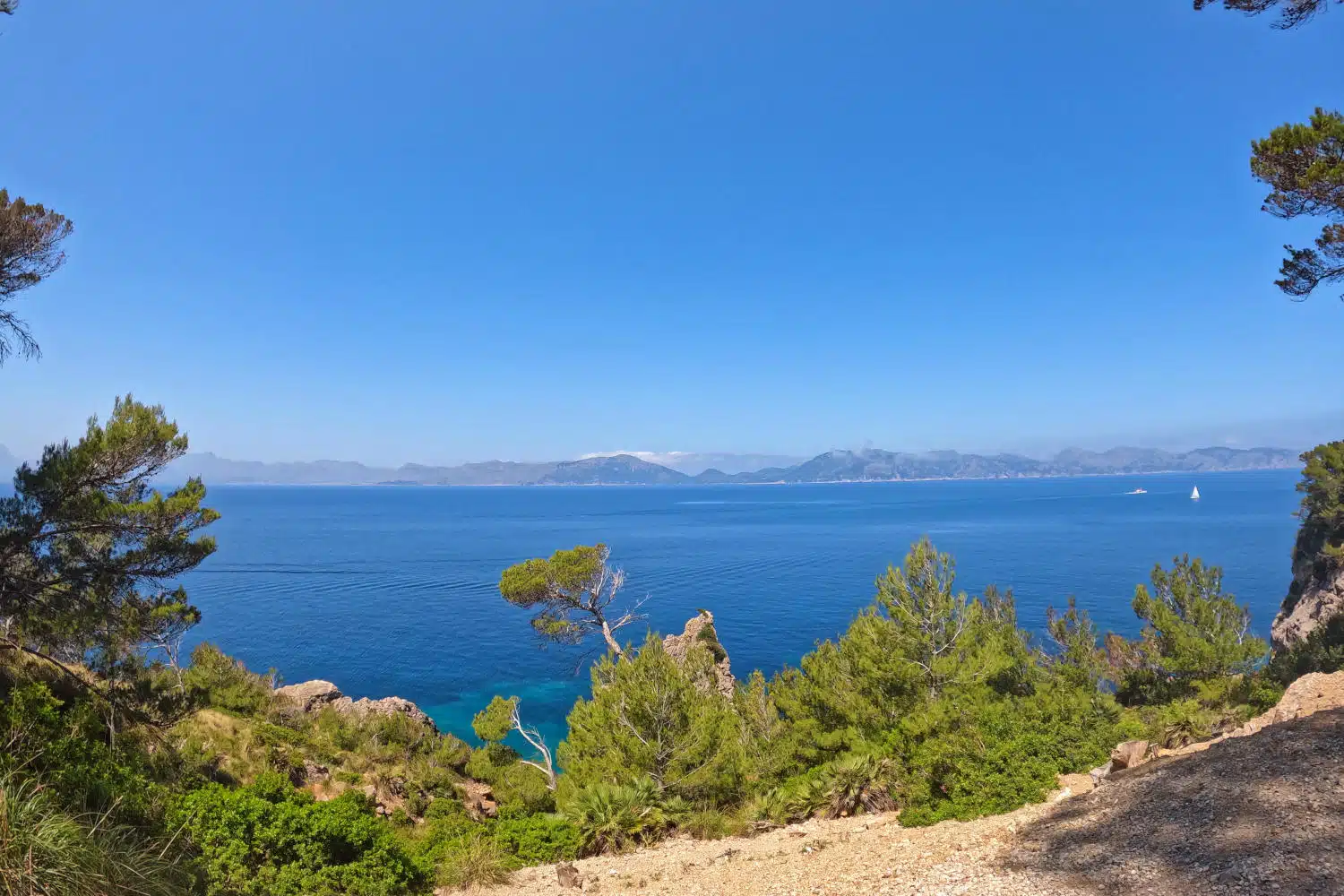 Spanien - Mallorca - Victoria - Ende Strasse - Aussicht 2