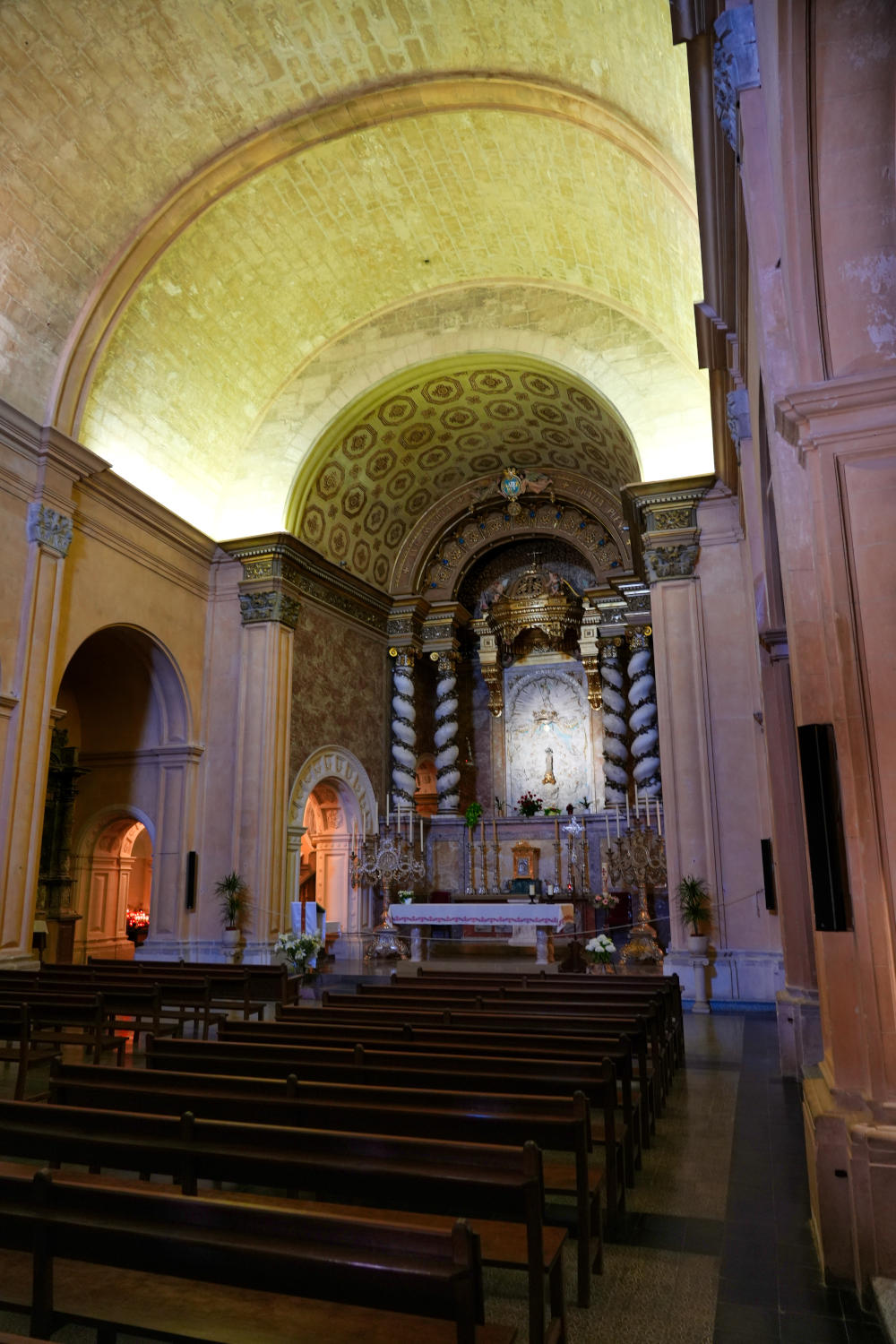 Spanien - Mallorca - Felanitx - Puig De Sant Salvador - Kirche Innen 1