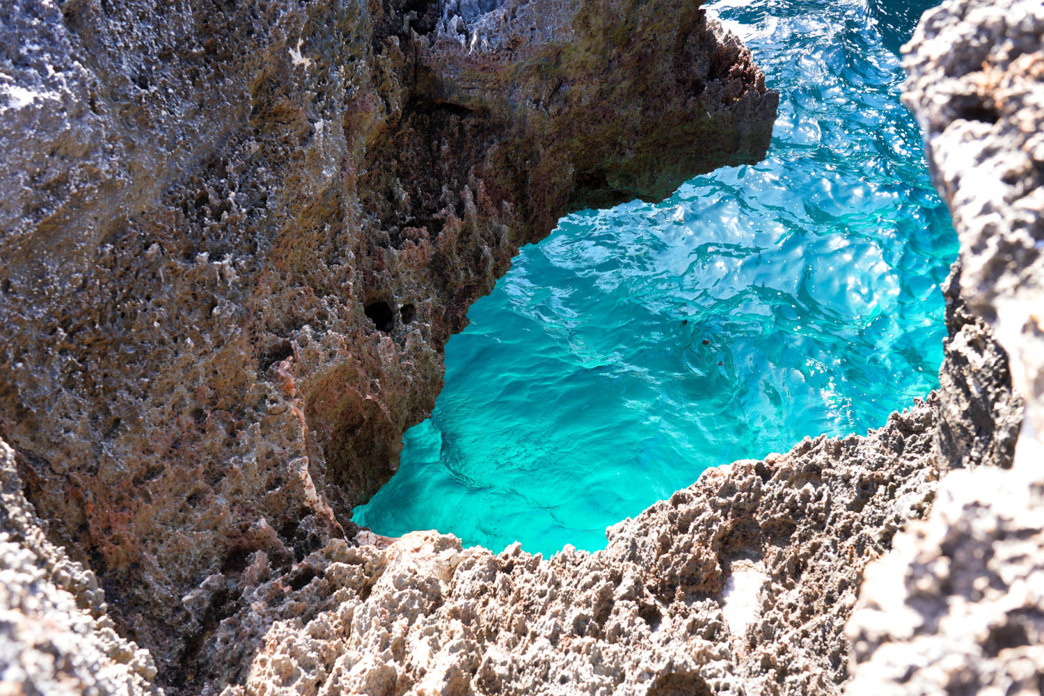 Spanien - Mallorca - Sillot - Fonatine los Matsos - Wasser in der Höhle